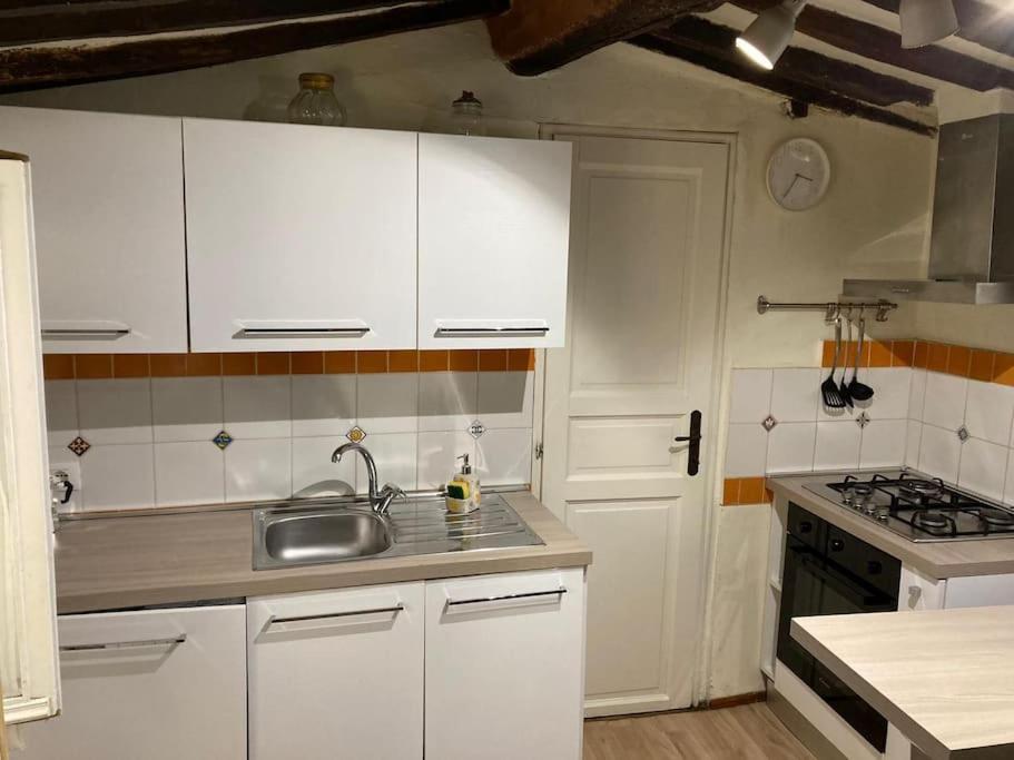 Dimora Leonardo. Centro Storico. Apartment ลุคคา ภายนอก รูปภาพ