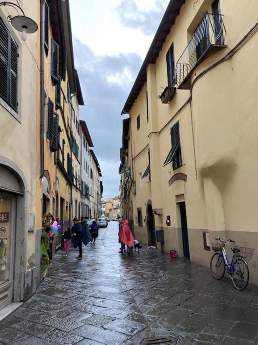 Dimora Leonardo. Centro Storico. Apartment ลุคคา ภายนอก รูปภาพ